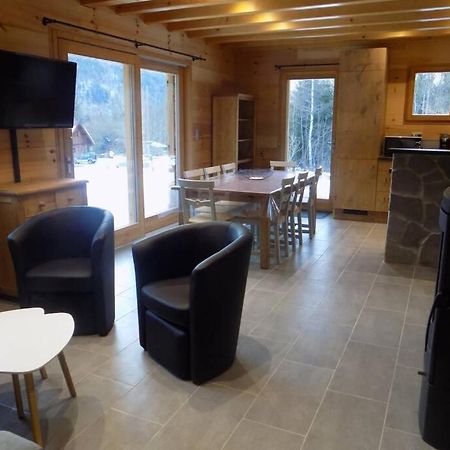 Chalet Des Charbonniers Avec Etang Сен-Морис-Сюр-Мозель Экстерьер фото
